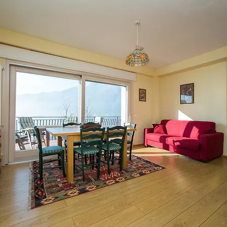 Edoardo Apartman *
